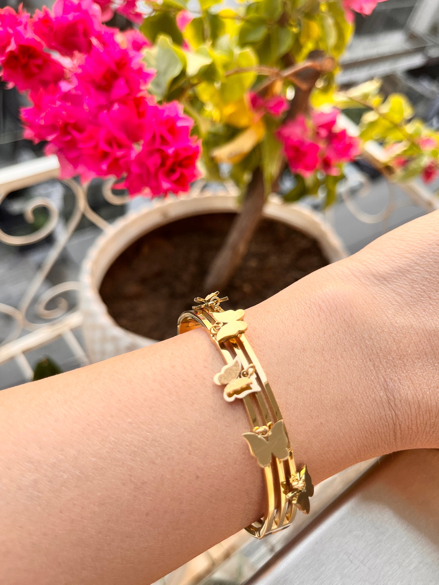 Butterfly charms anti-tarnish bangle