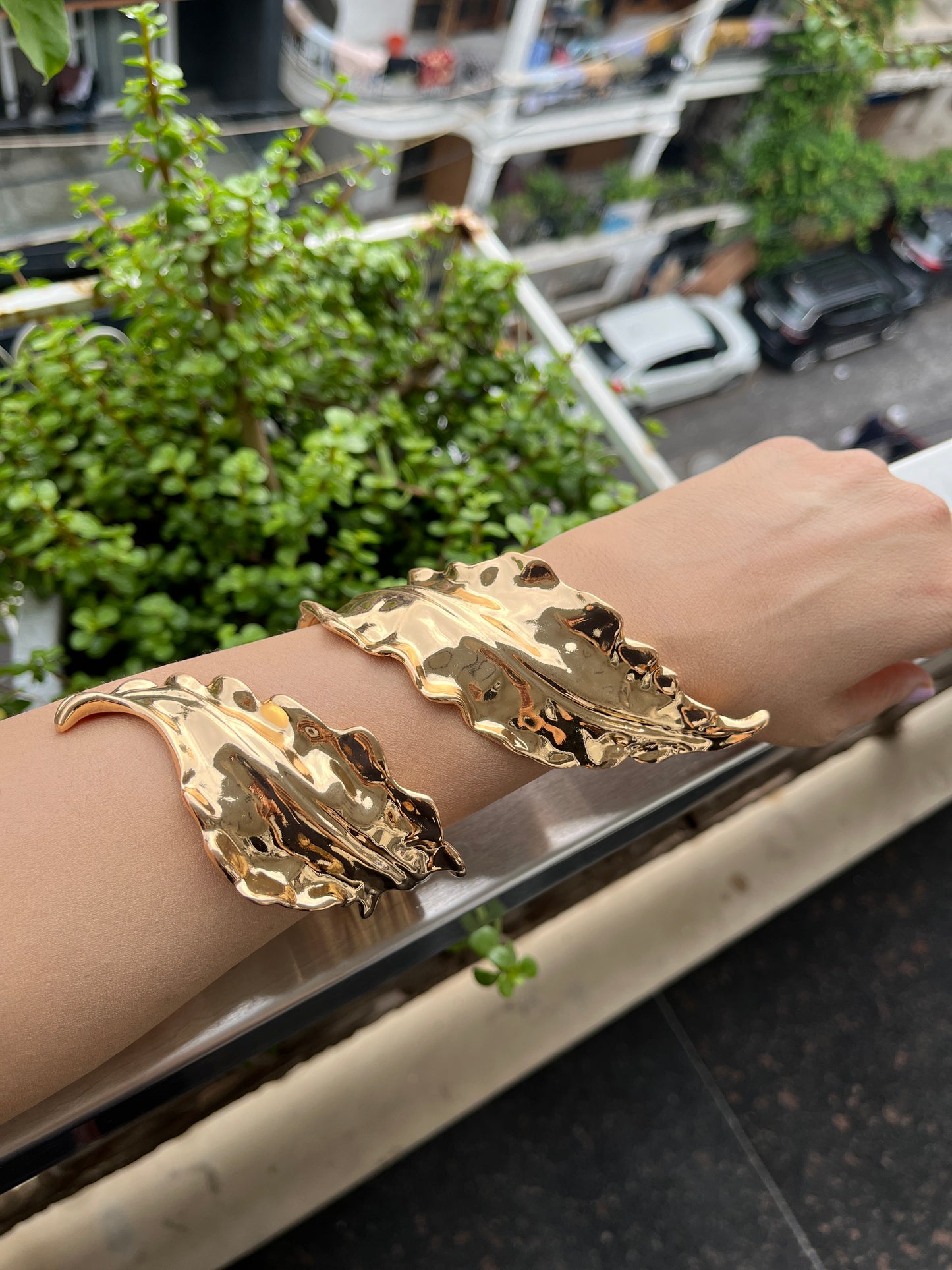 Golden leaf cuff