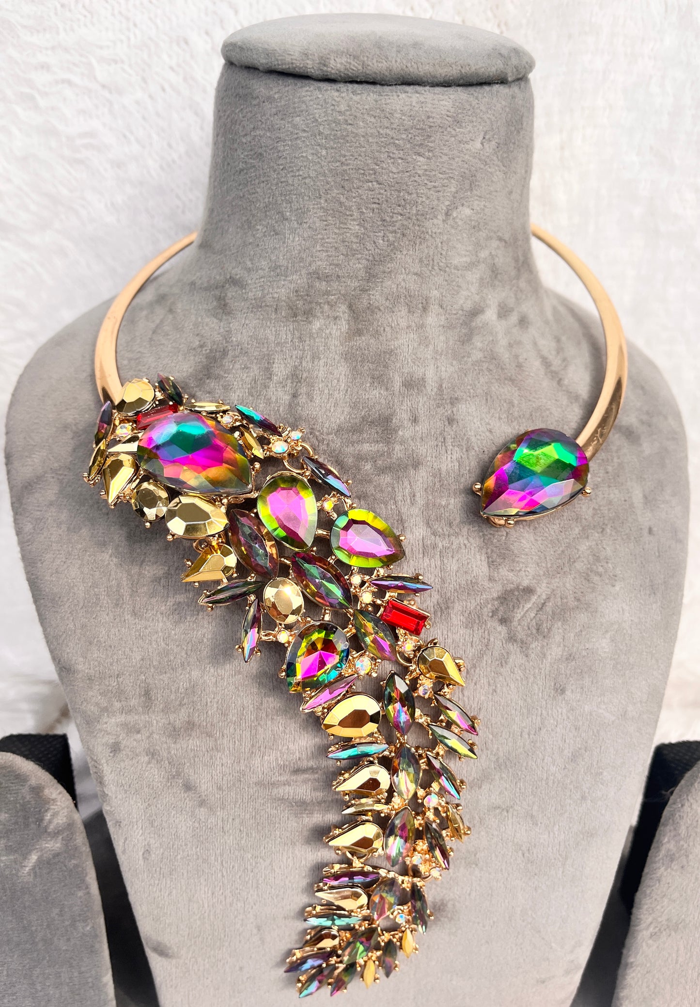 Rainbow stone Hasli