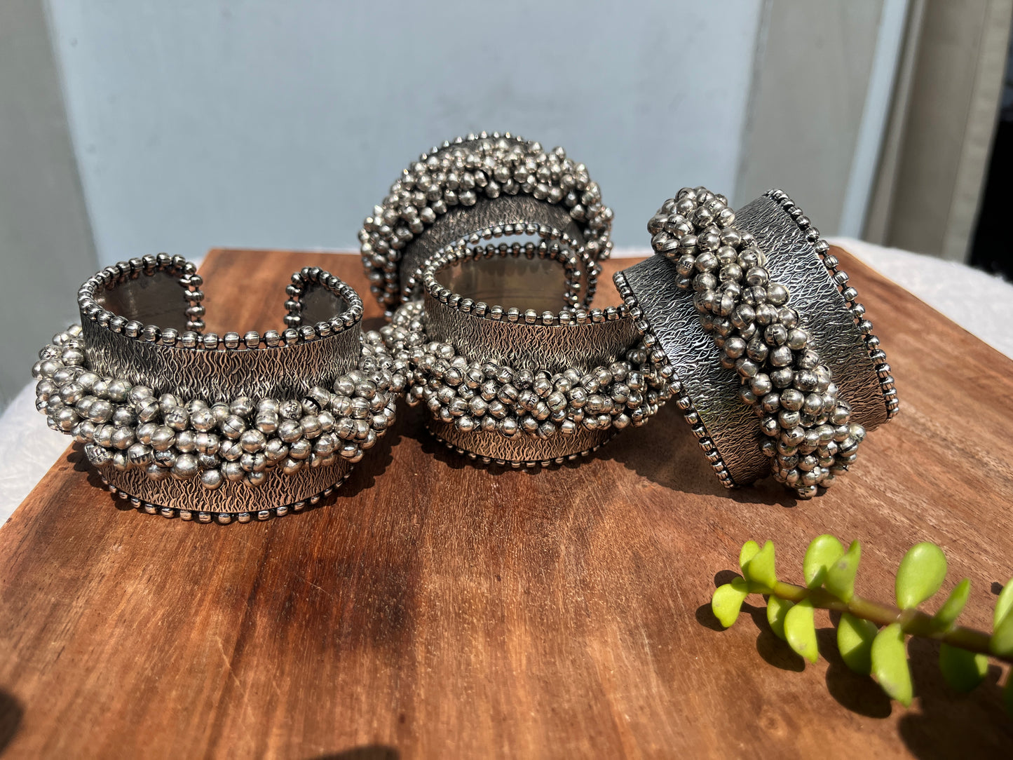 Silver replica adjustable ghungroo kada (pc)