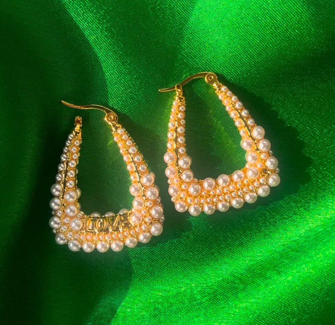 Dana pearl earrings