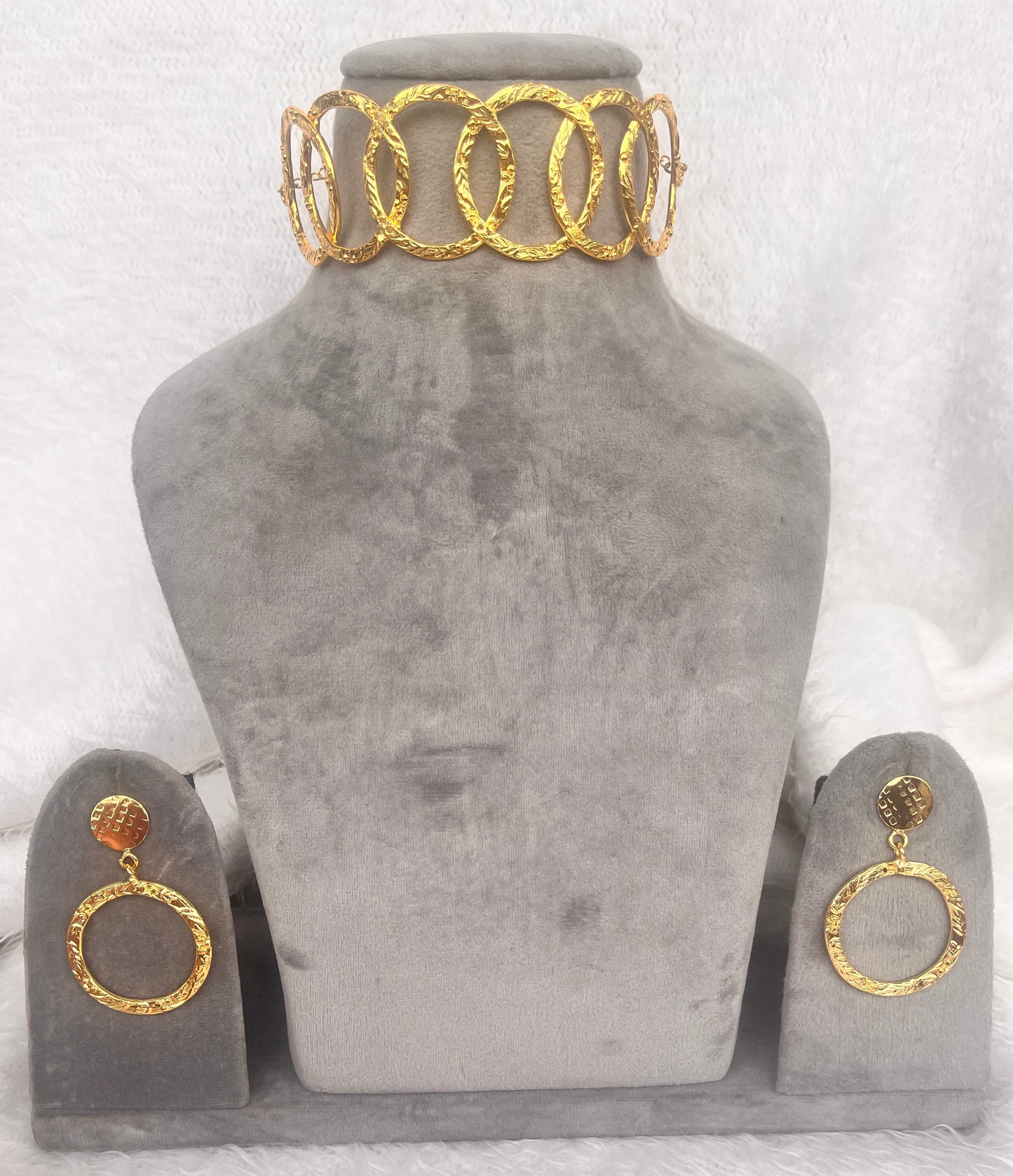 Loops choker set