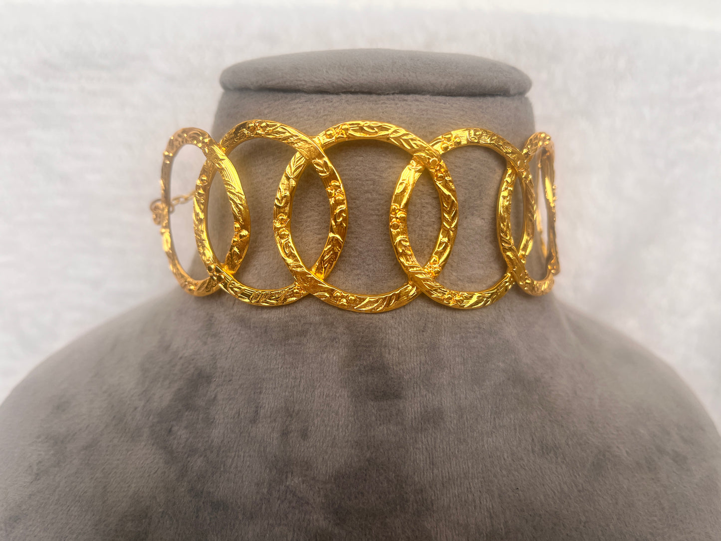 Loops choker set