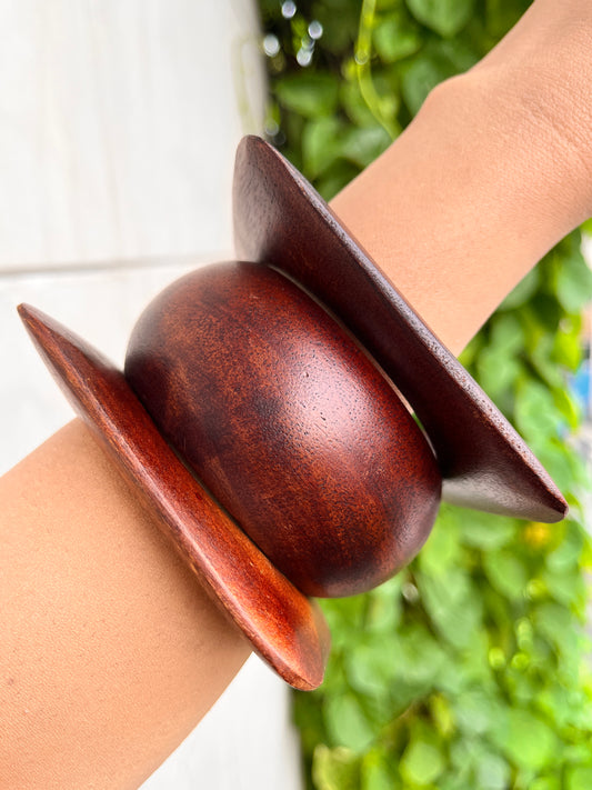 Wooden bangle set