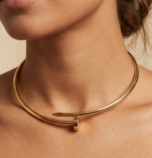 Nail collar