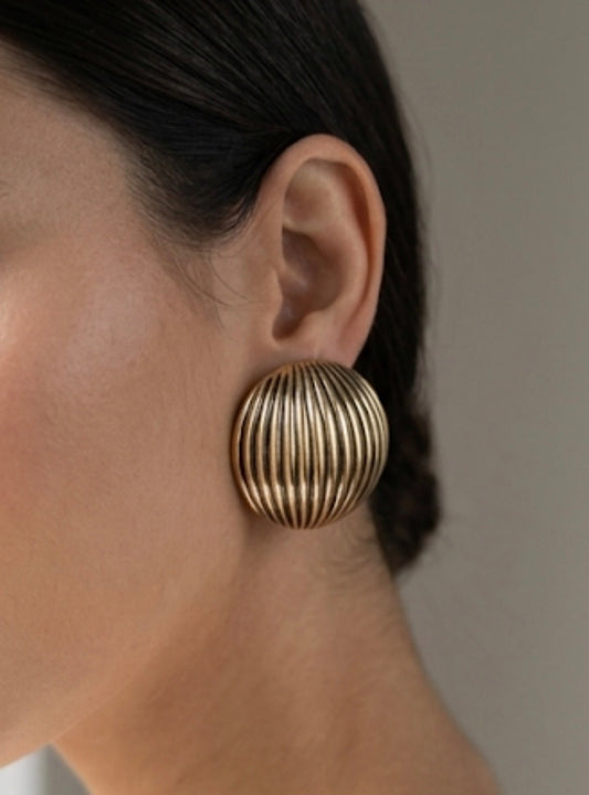 Dome earrings