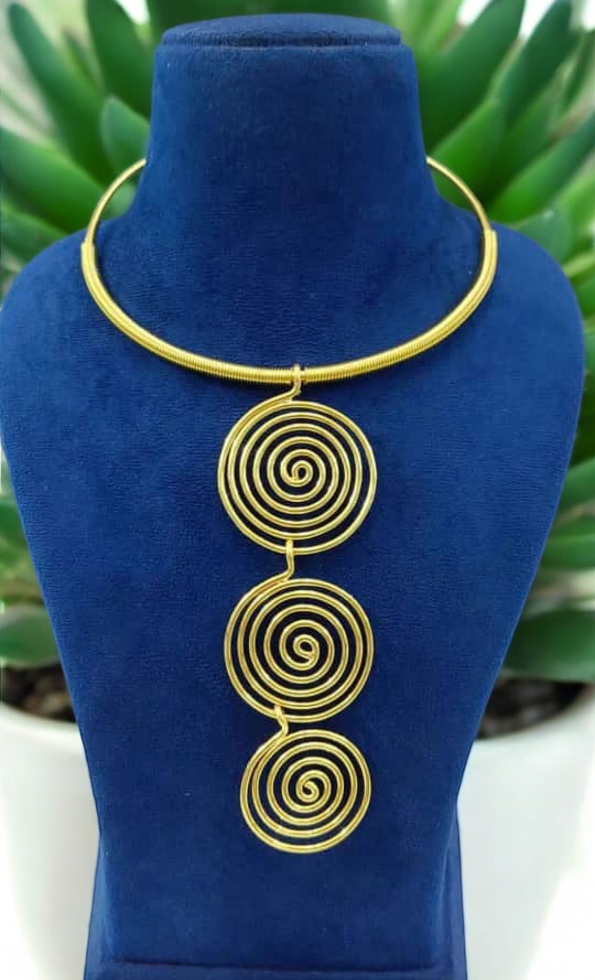 Spiral triple pendants Hasli