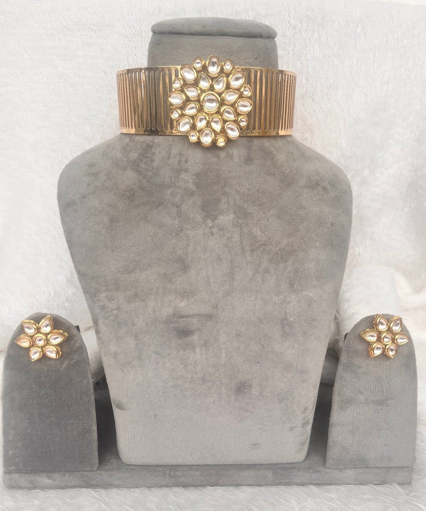 Kundan choker set