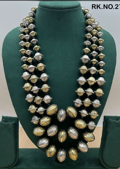 Echo multilayered chains